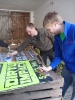 2013_TidH-Tafeln-kleben_21