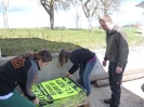 2013_TidH-Tafeln-kleben_2