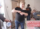 2013_TidH-Tafeln-kleben_46
