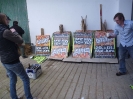 2013_TidH-Tafeln-kleben_54